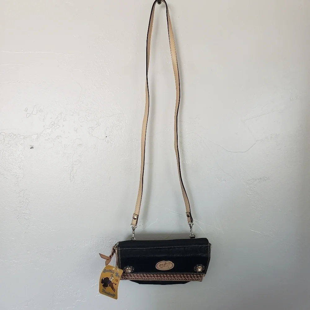 Buffalo Gal Handbags NWT Vintage 2004 Tooled Crossbody Bag Black Tan Western